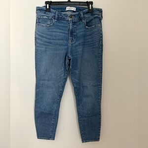 Abercrombie & Fitch Light Blue Ankle Jeans